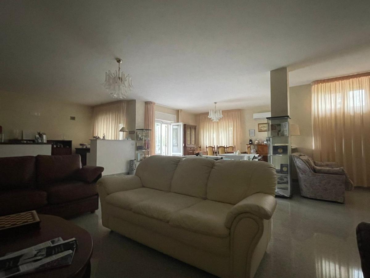 Gianmaria B&B Tricarico ภายนอก รูปภาพ